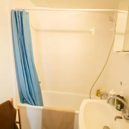 Charming Apt Close To Haussmann