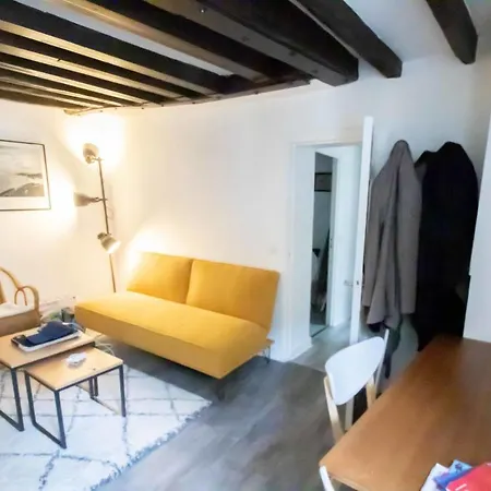 Charming Apt Close To Haussmann